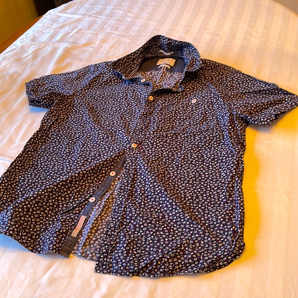 Denim and Flower Mens button down short sleeve